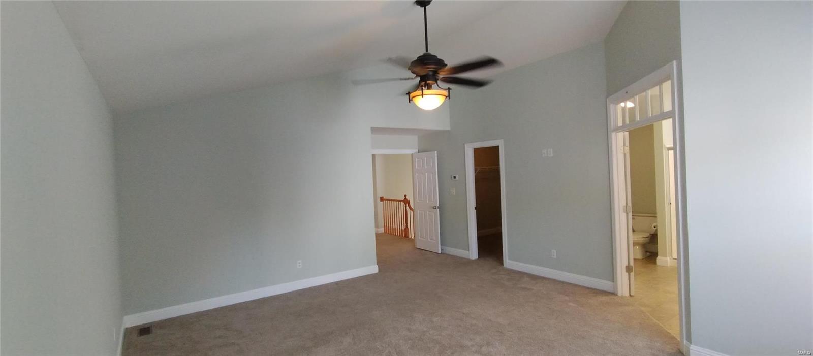 5522 Wooded Creek Drive