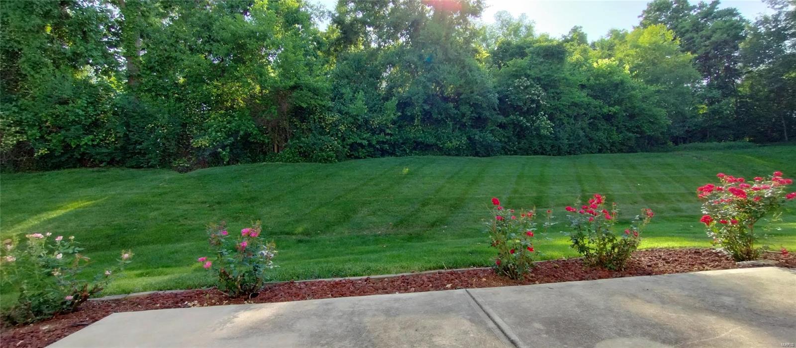5522 Wooded Creek Drive