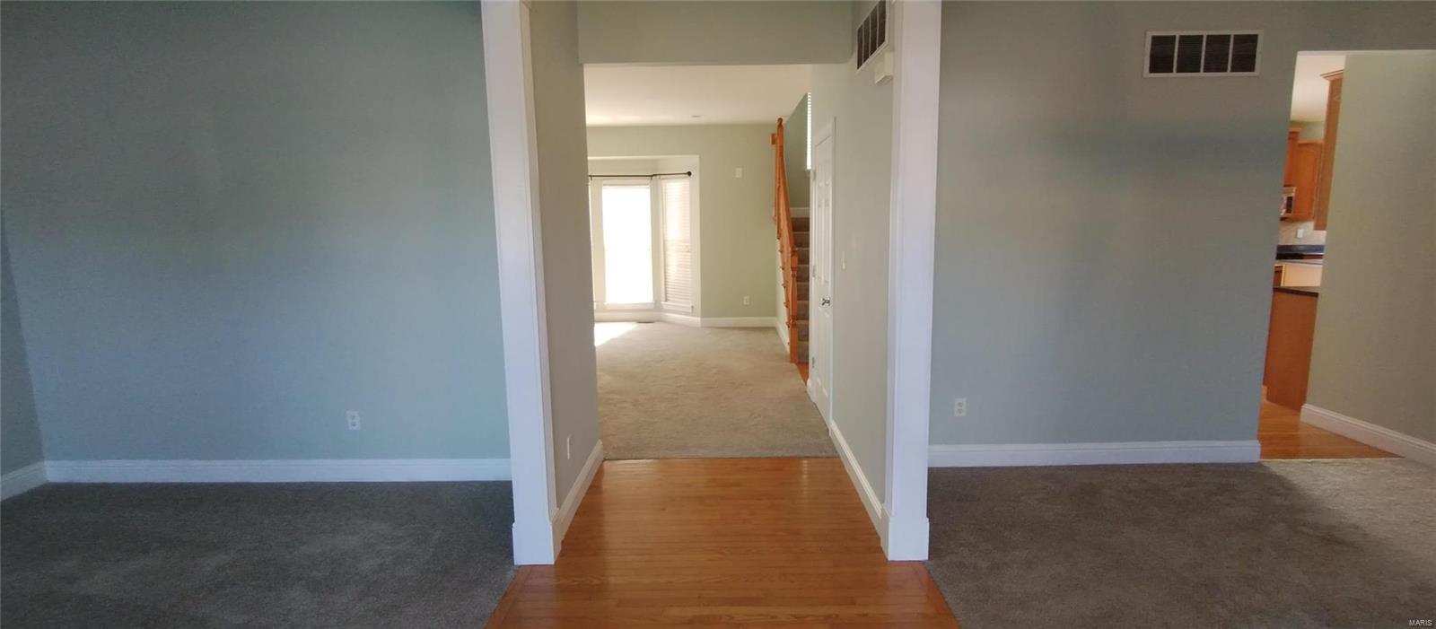 5522 Wooded Creek Drive