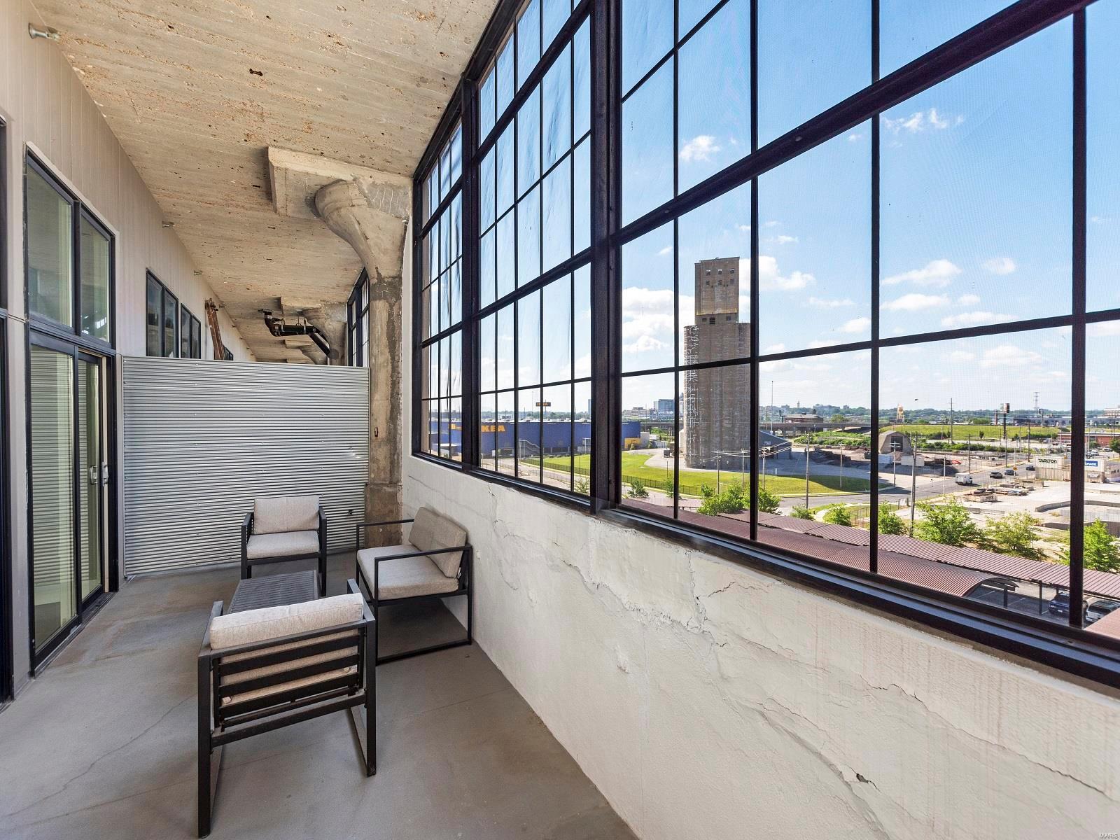 4100 Forest Park Avenue Unit: 524