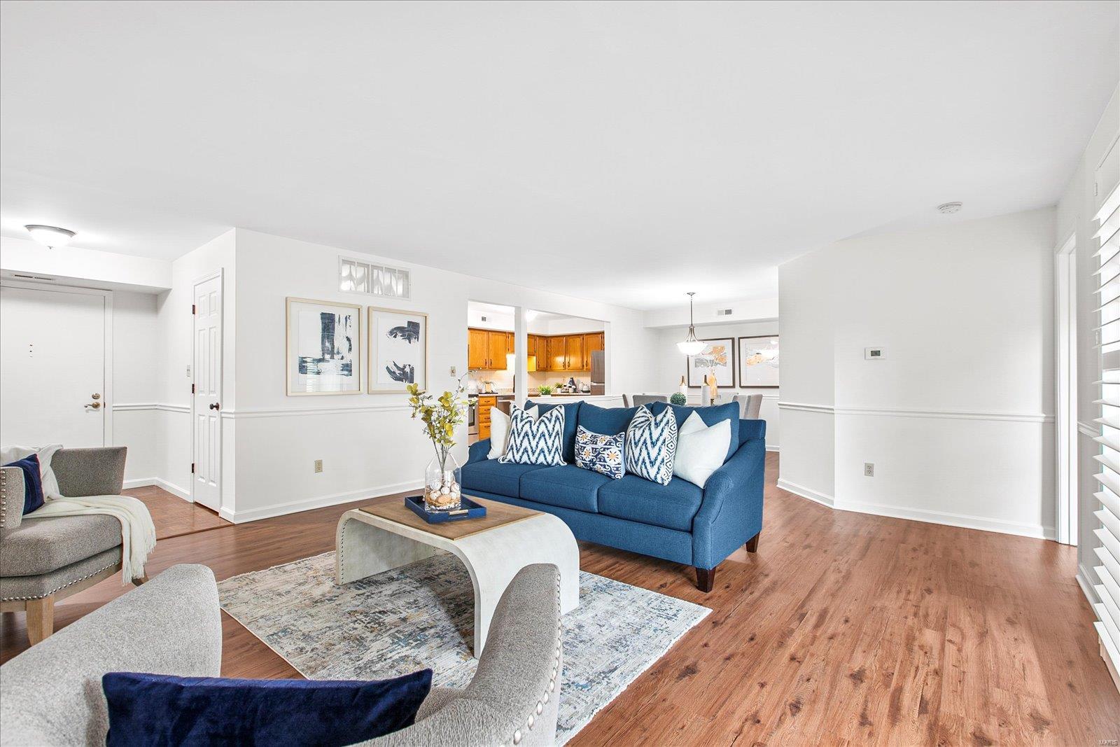 526 Sarah Lane Unit: 18