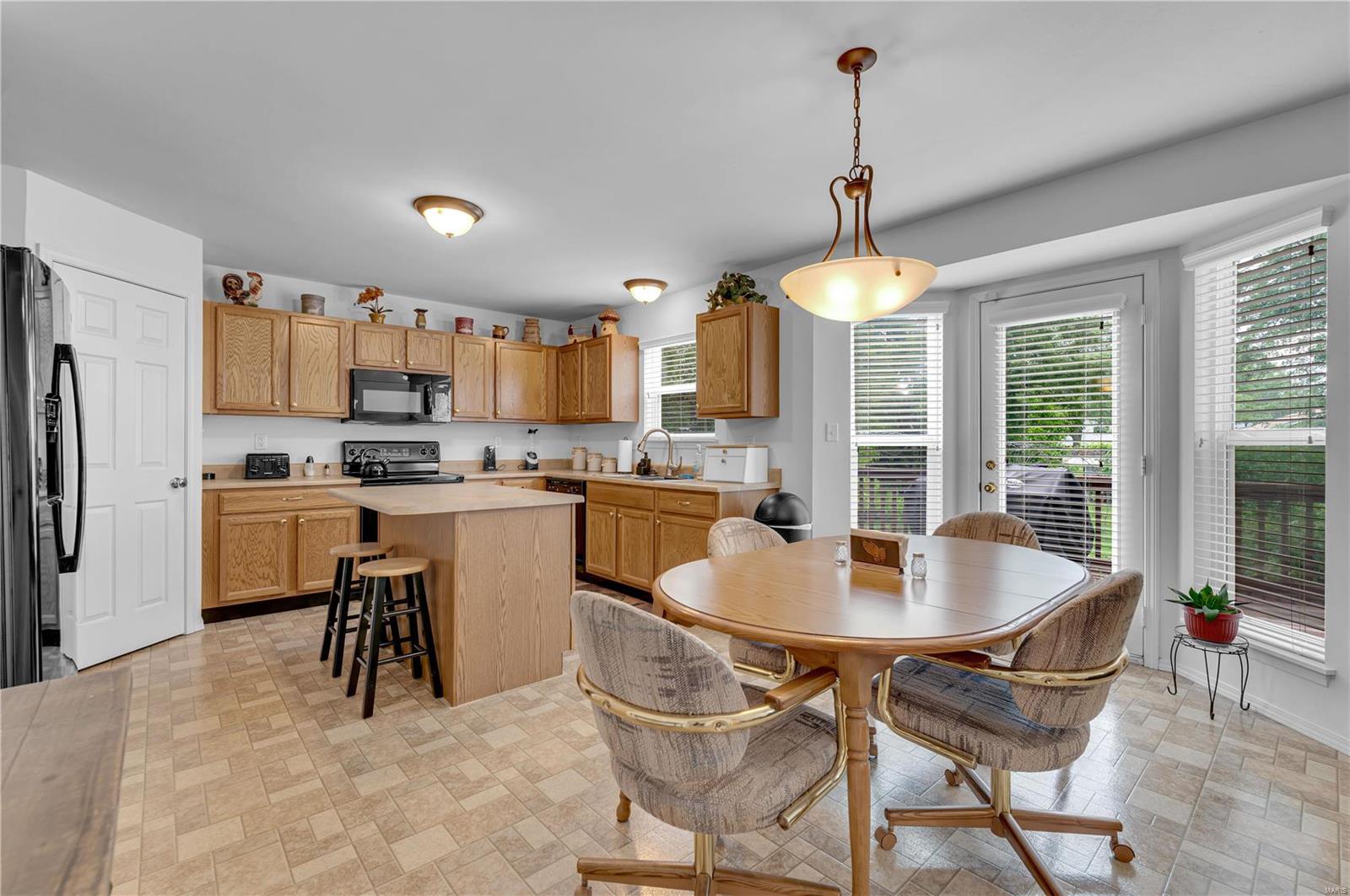 433 Dovedale Drive
