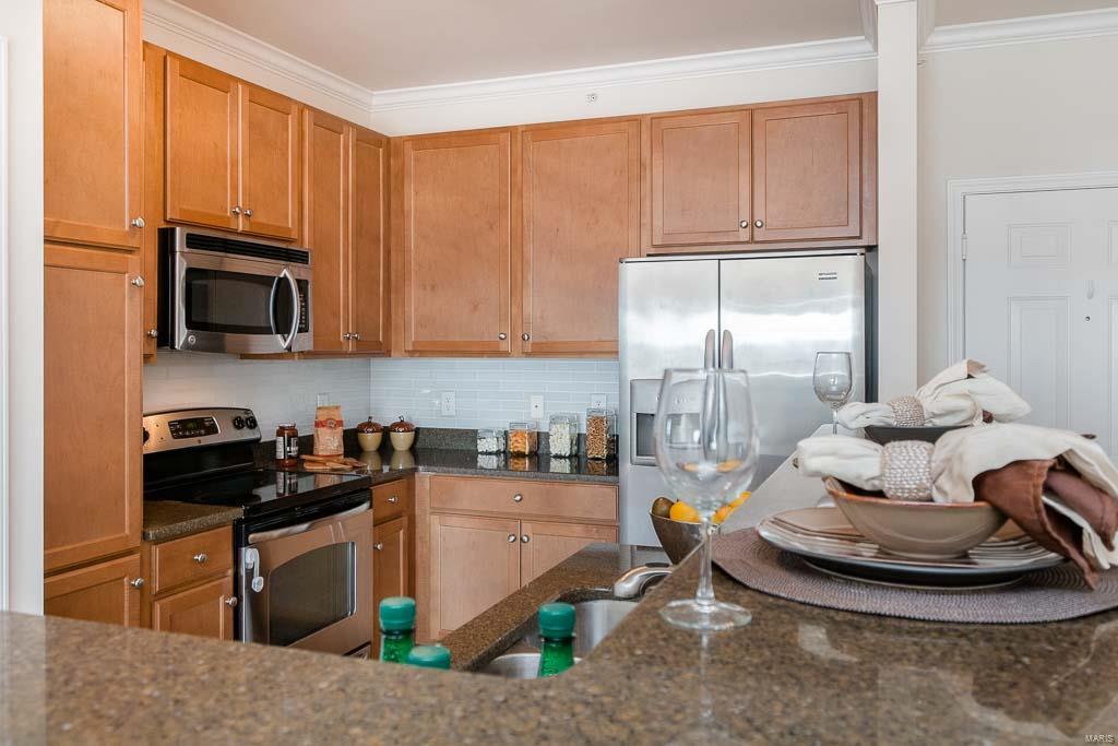1251 Strassner Drive Unit: 2408