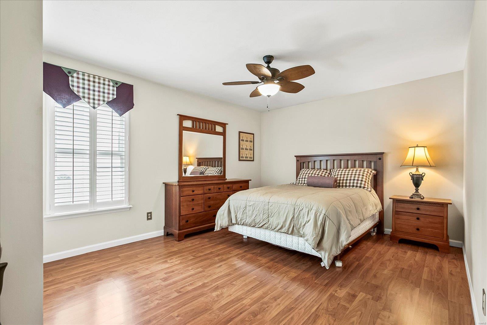 500 Hickory Manor