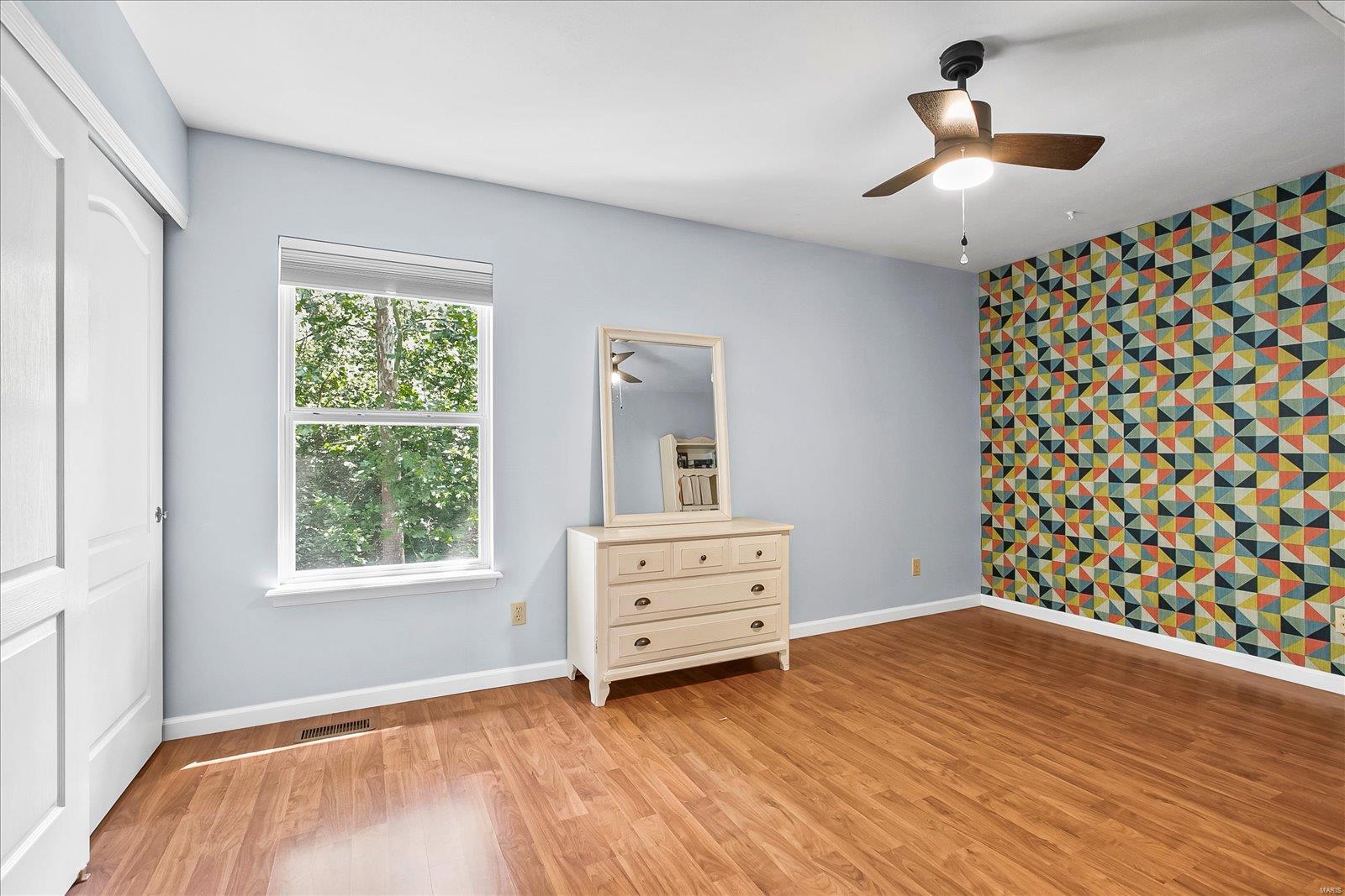 500 Hickory Manor