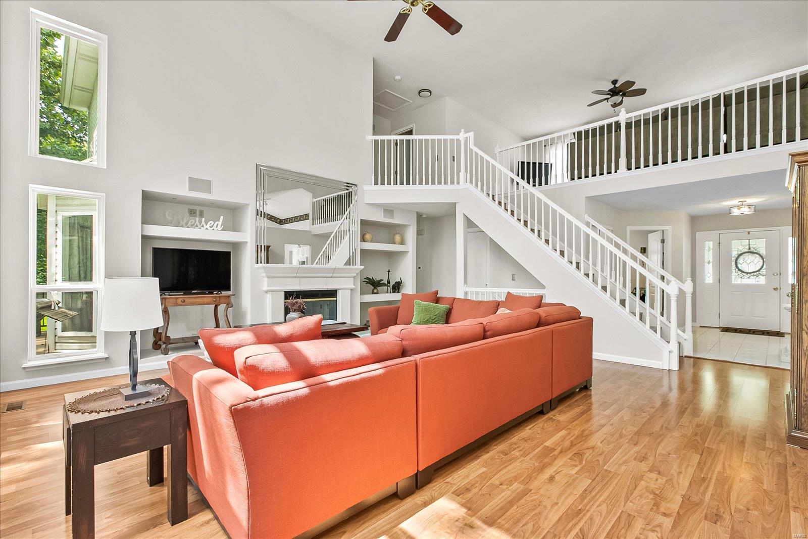 500 Hickory Manor