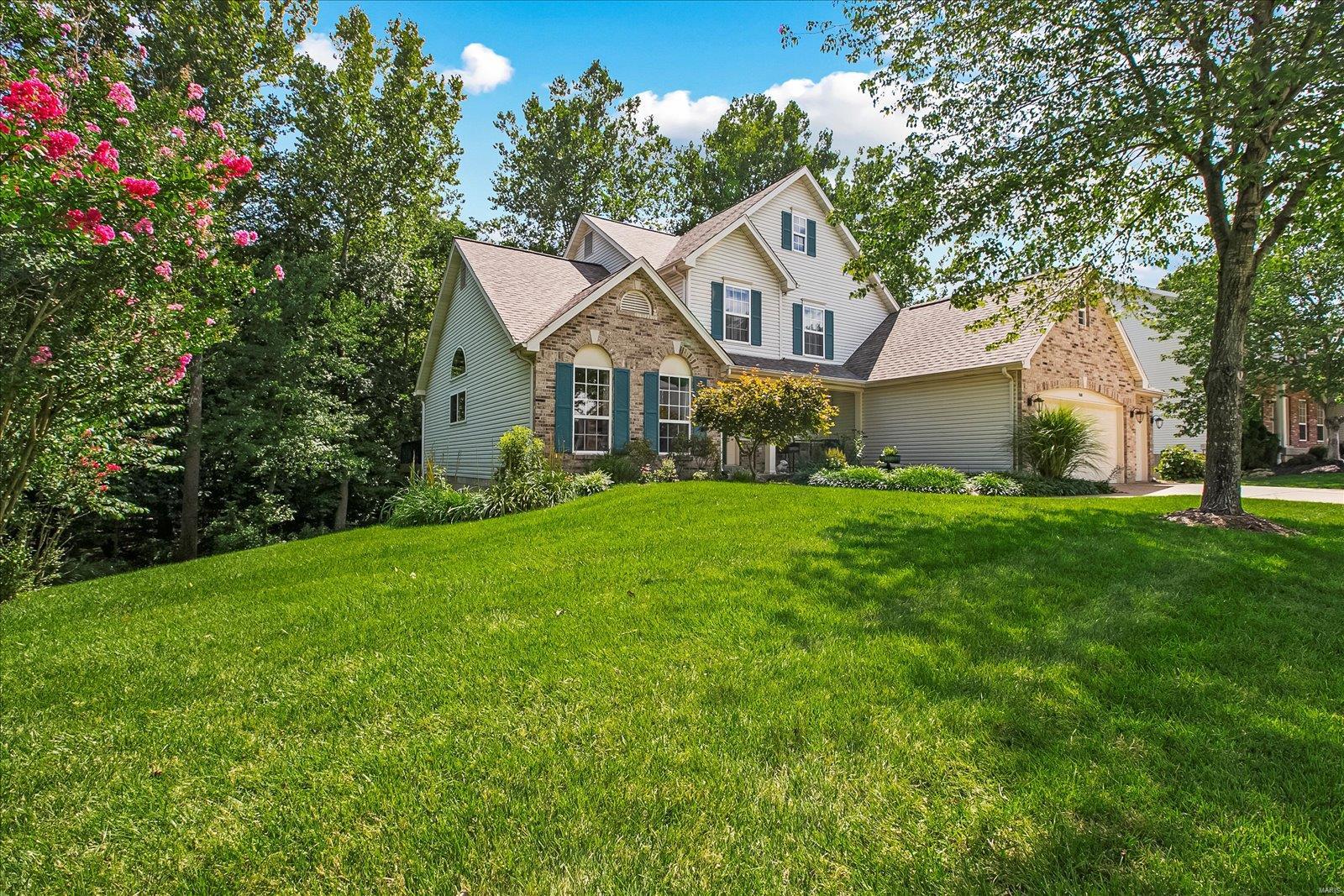 500 Hickory Manor