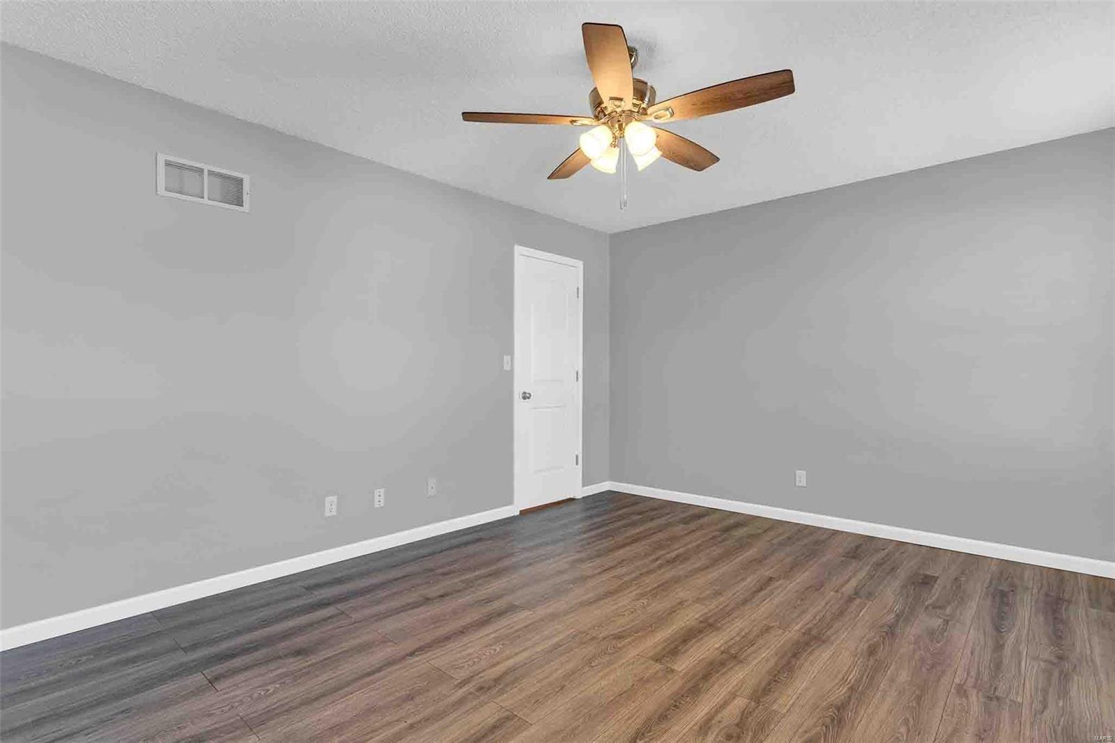 1017 Crabapple Court