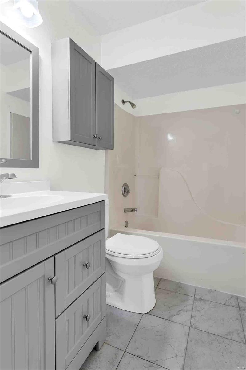 1017 Crabapple Court