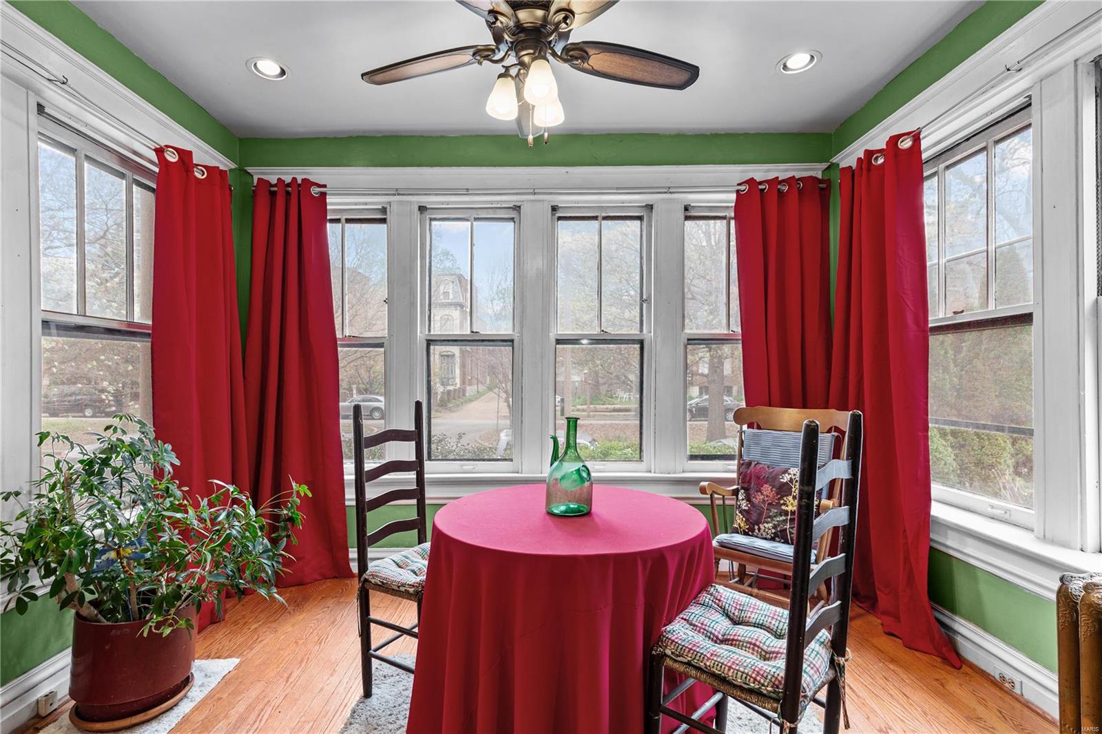 1716 Waverly Unit: 1A