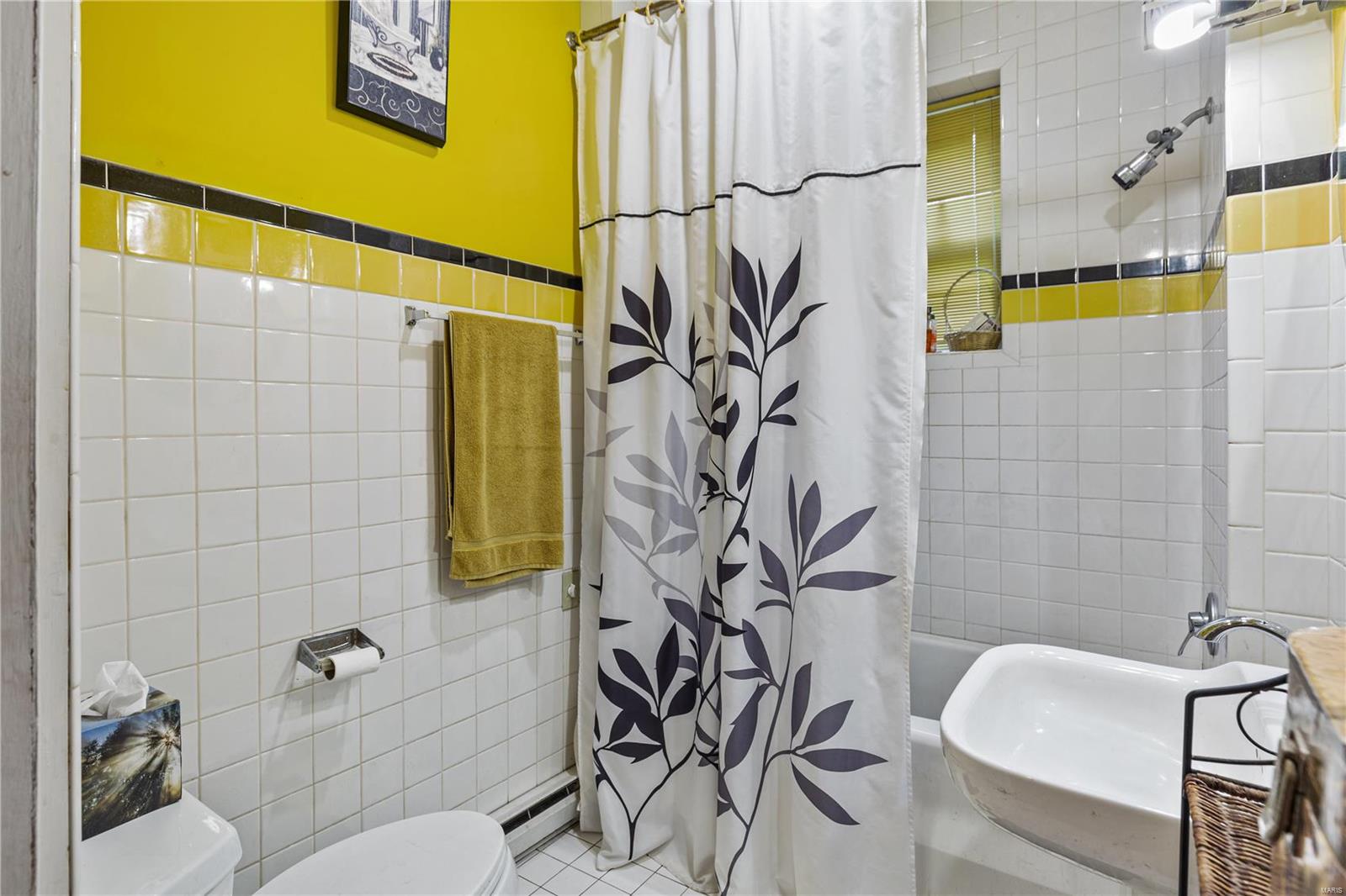 1716 Waverly Unit: 1A