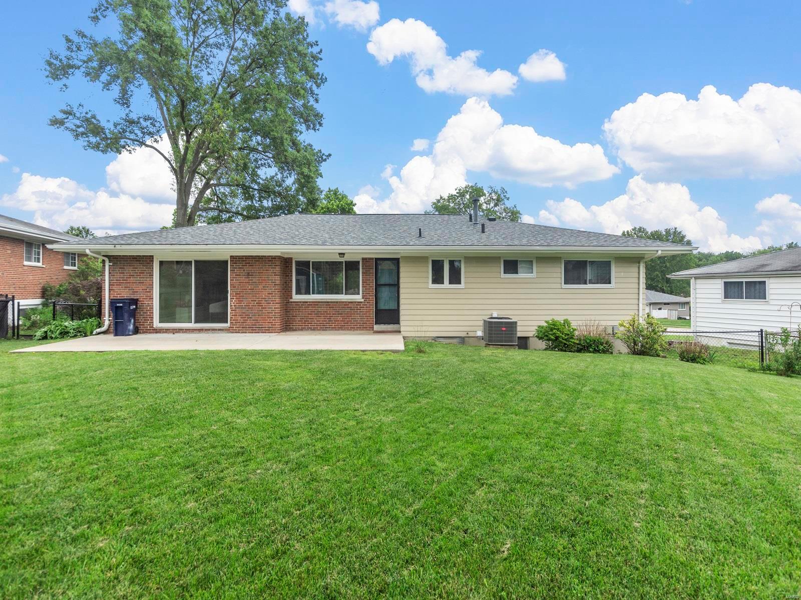 8923 Fox Park Drive