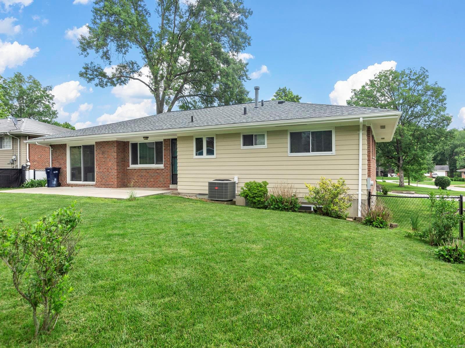 8923 Fox Park Drive