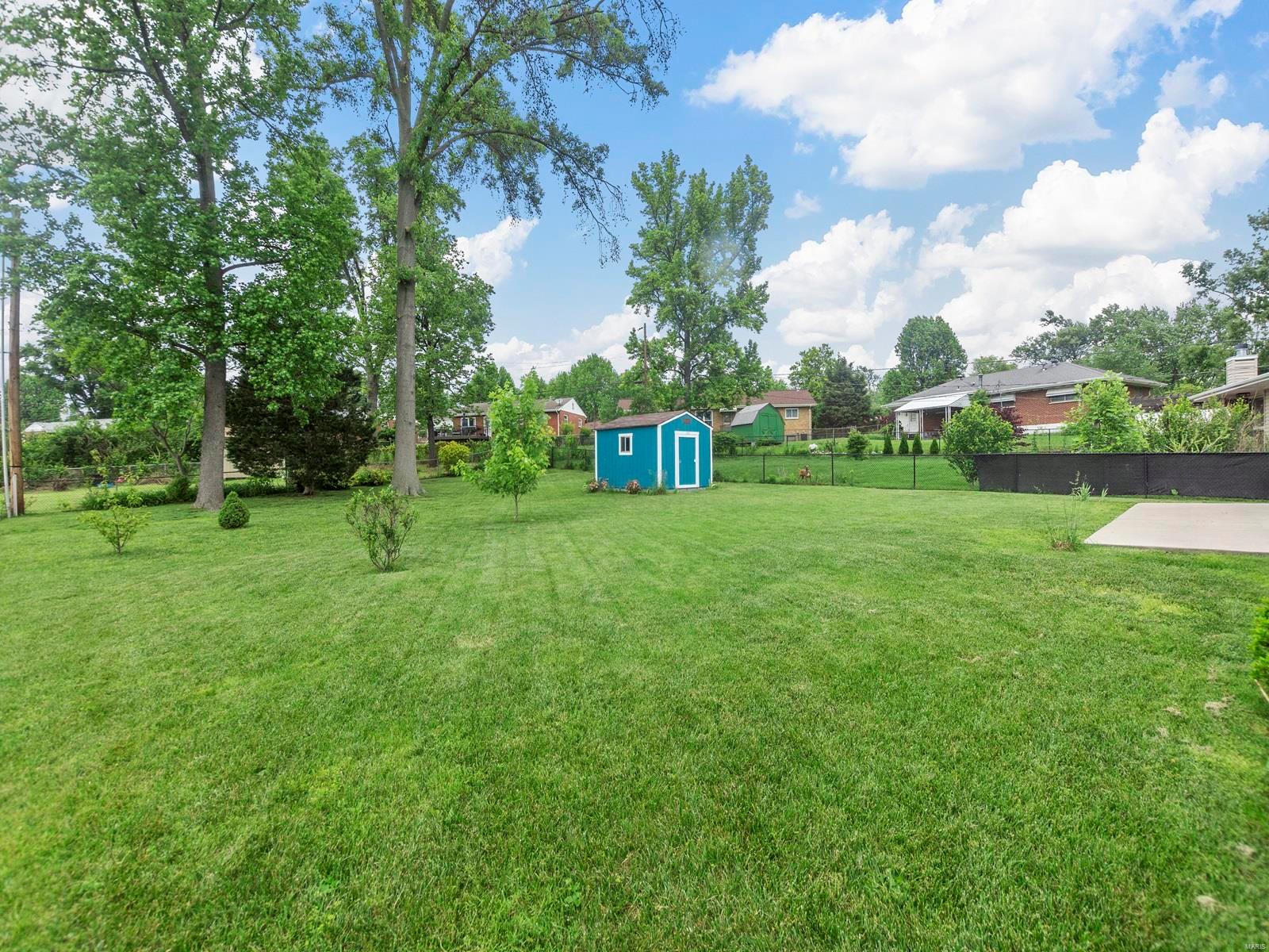 8923 Fox Park Drive