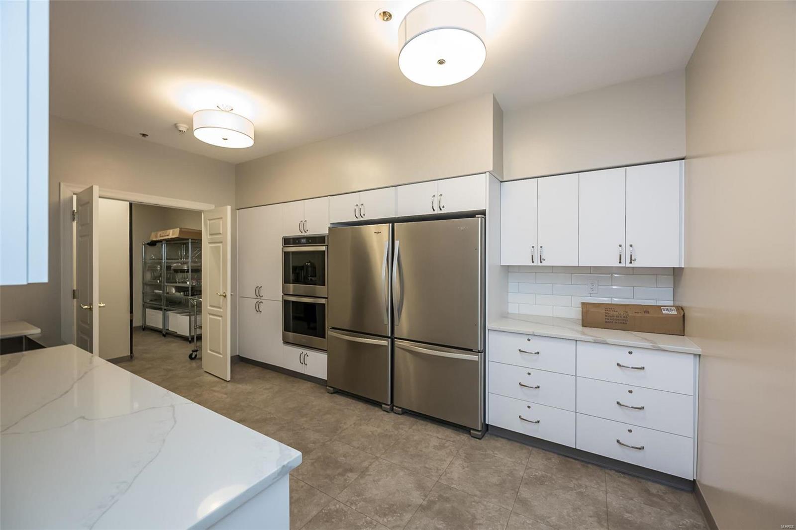 816 S Hanley Road Unit: 4D