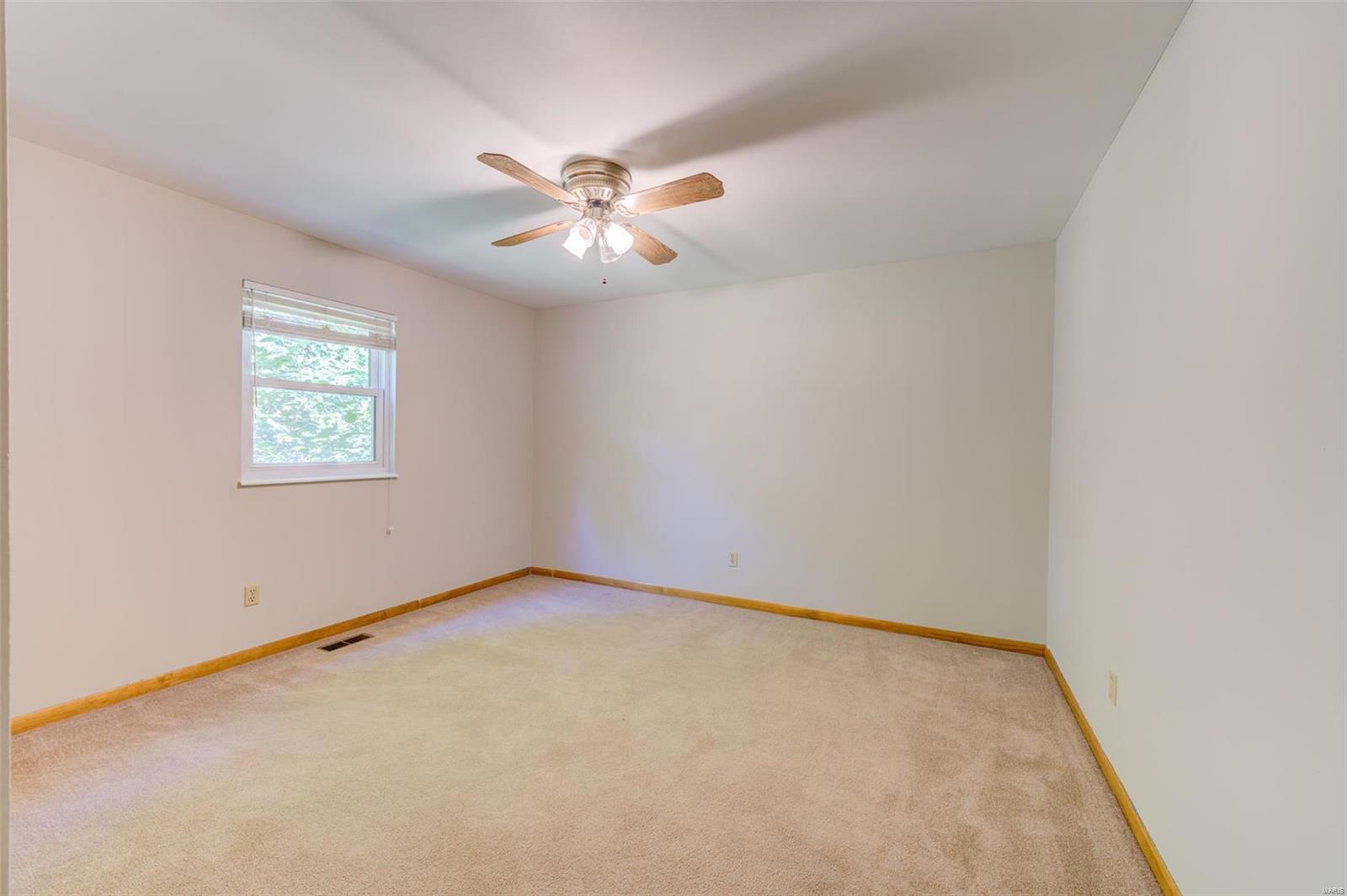 10 Tracy Drive