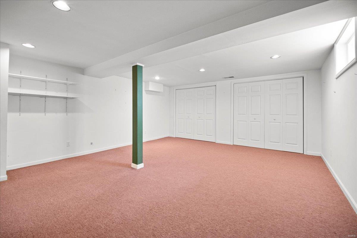 881 Alanson Drive