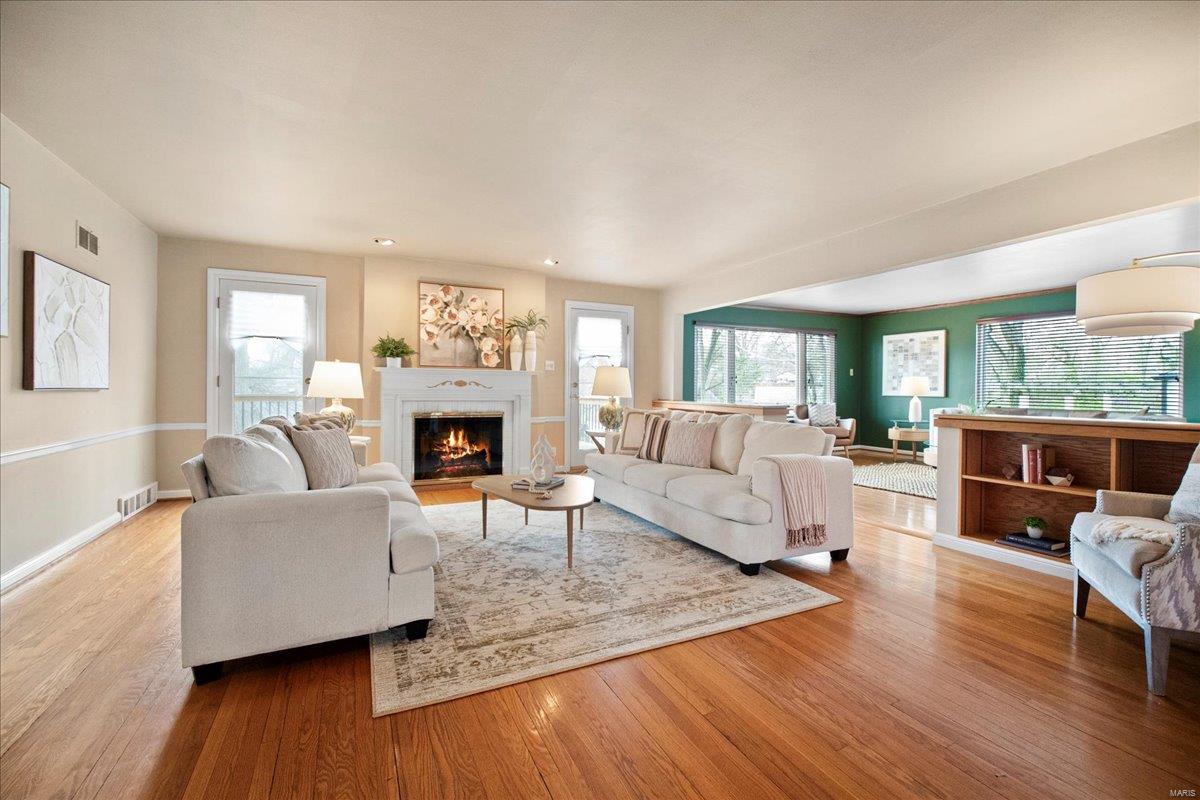 881 Alanson Drive
