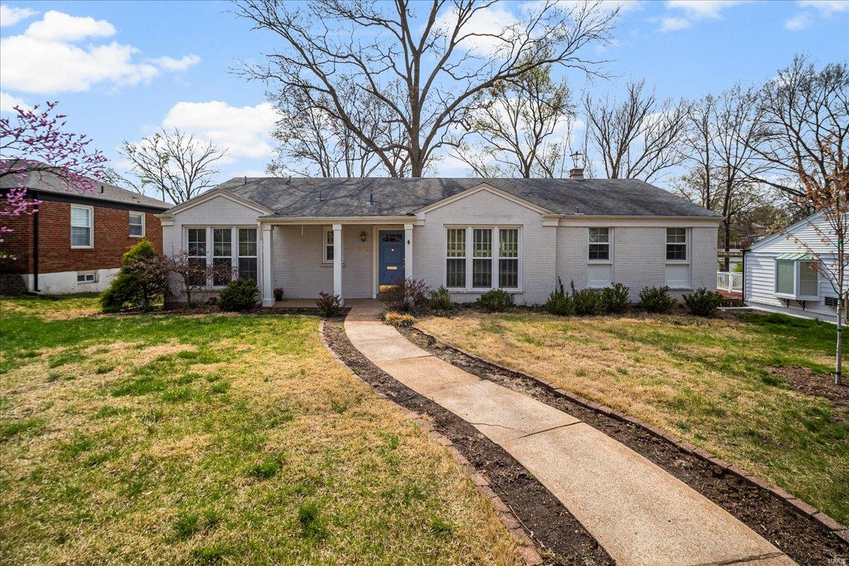 881 Alanson Drive