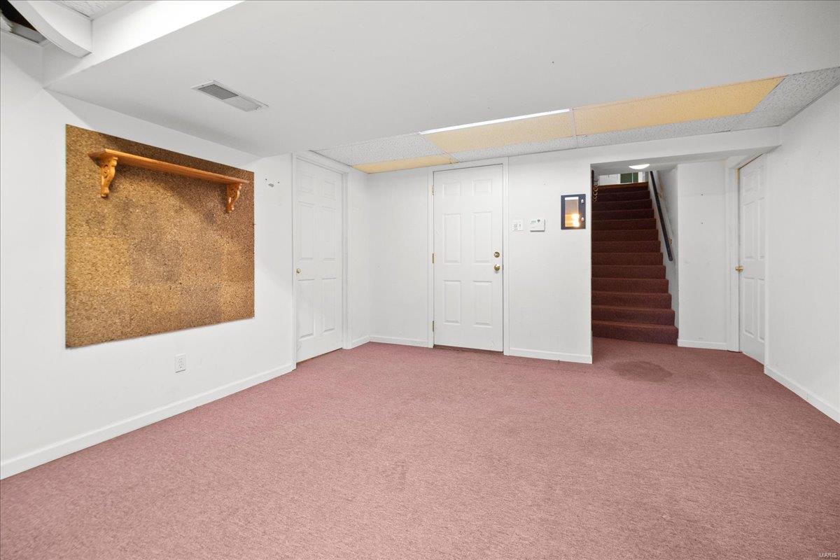 881 Alanson Drive