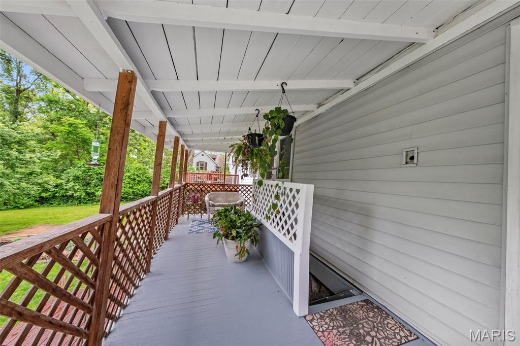 1035 Tuxedo Boulevard