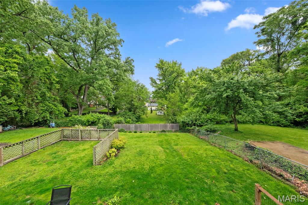 1035 Tuxedo Boulevard