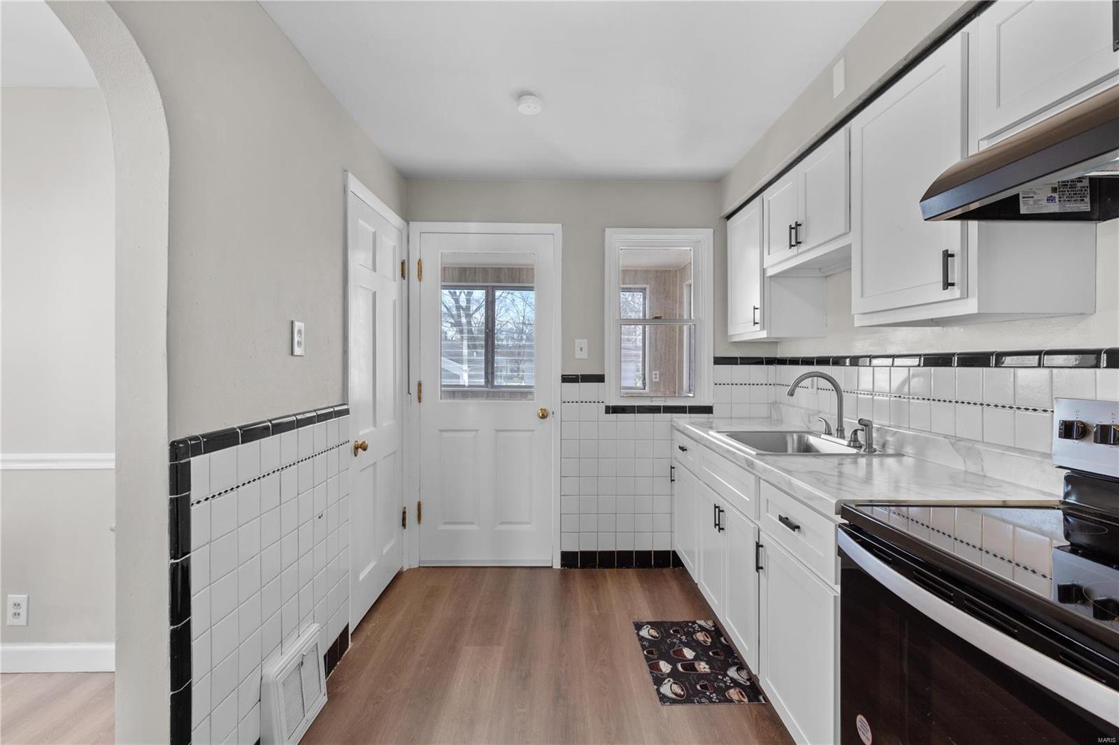 6313 Everett Drive
