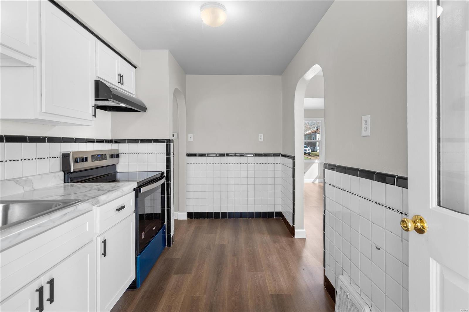 6313 Everett Drive