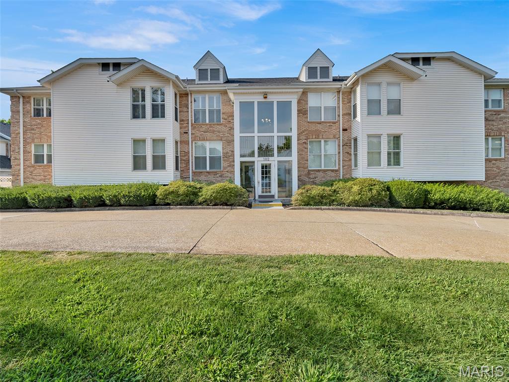 102 E Bodley Avenue Unit: 204