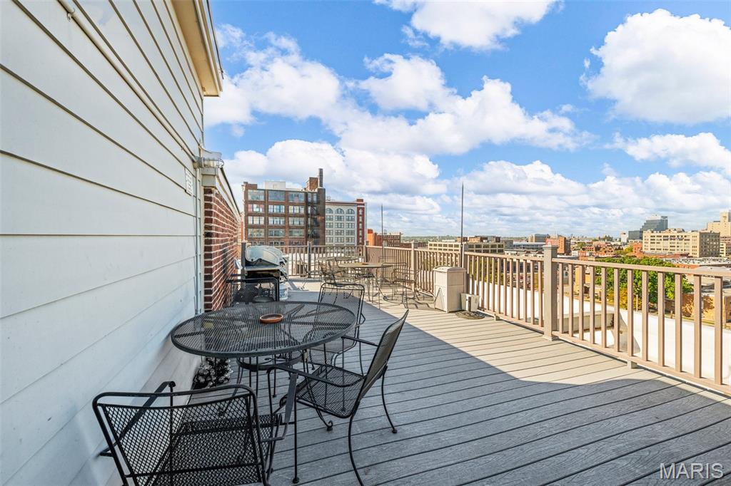 721 N 17th Street Unit: 203