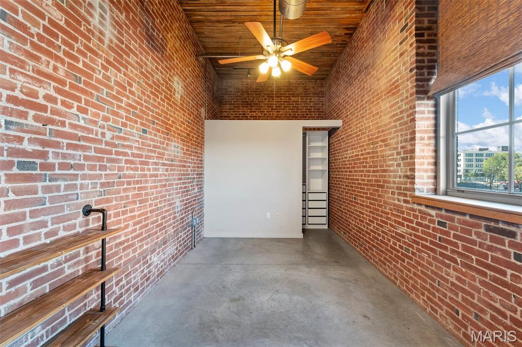 721 N 17th Street Unit: 203