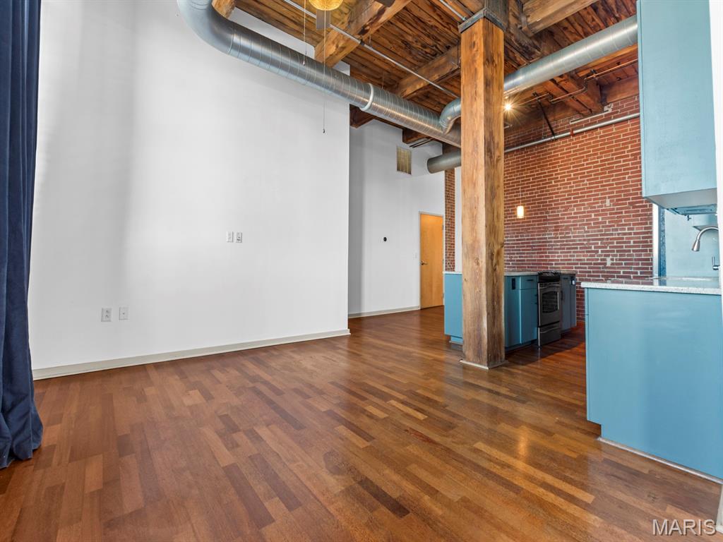 721 N 17th Street Unit: 203