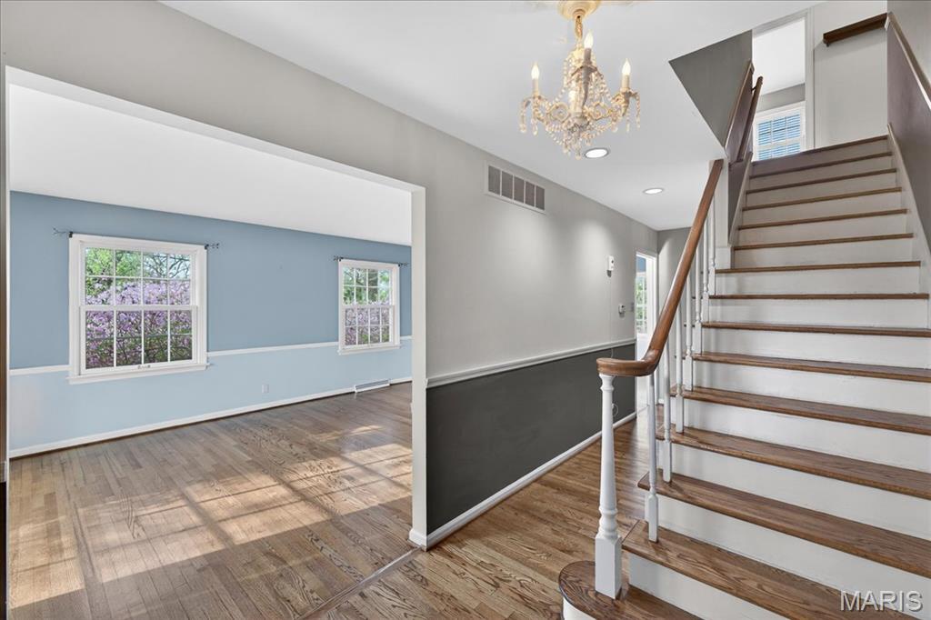 1 Glenkirk Lane