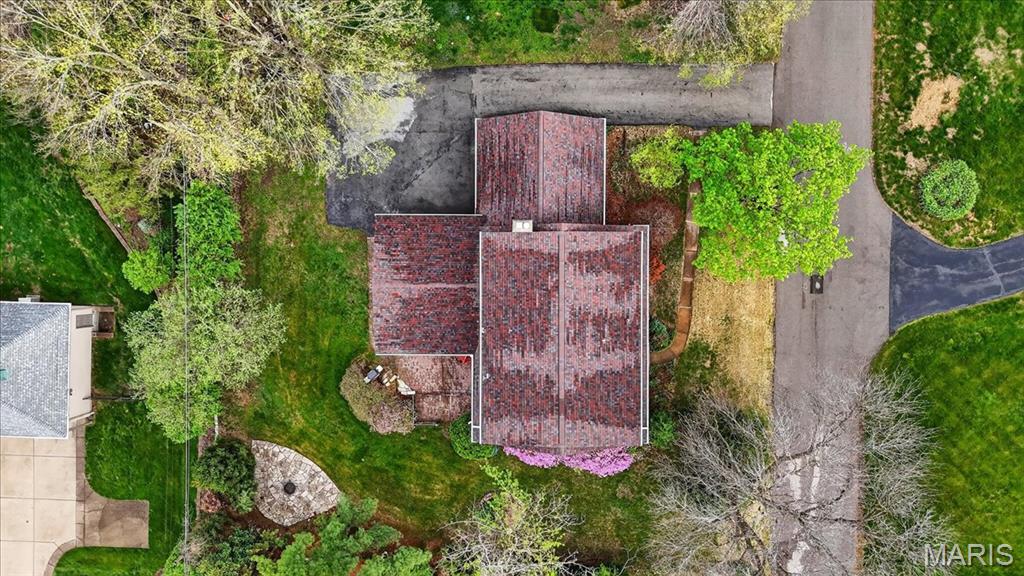 1 Glenkirk Lane