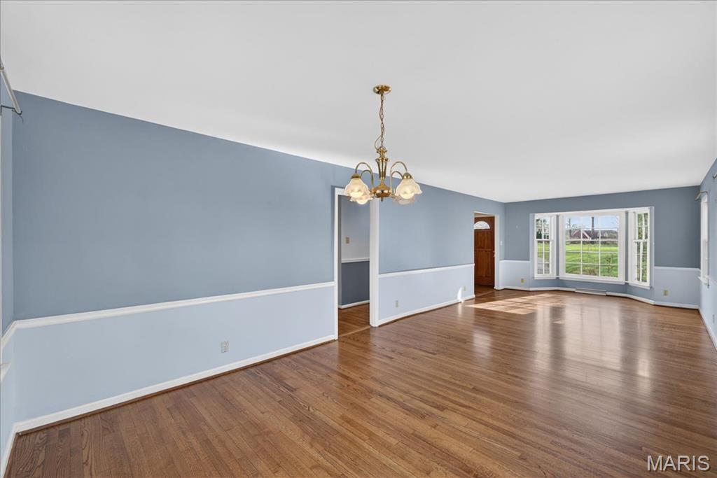 1 Glenkirk Lane
