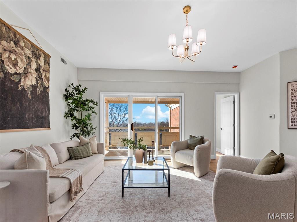 526 Sarah Lane Unit: 41