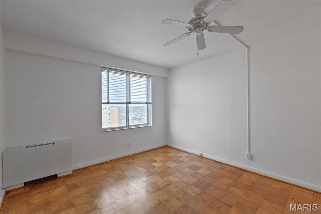 900 S Hanley Road Unit: 11B