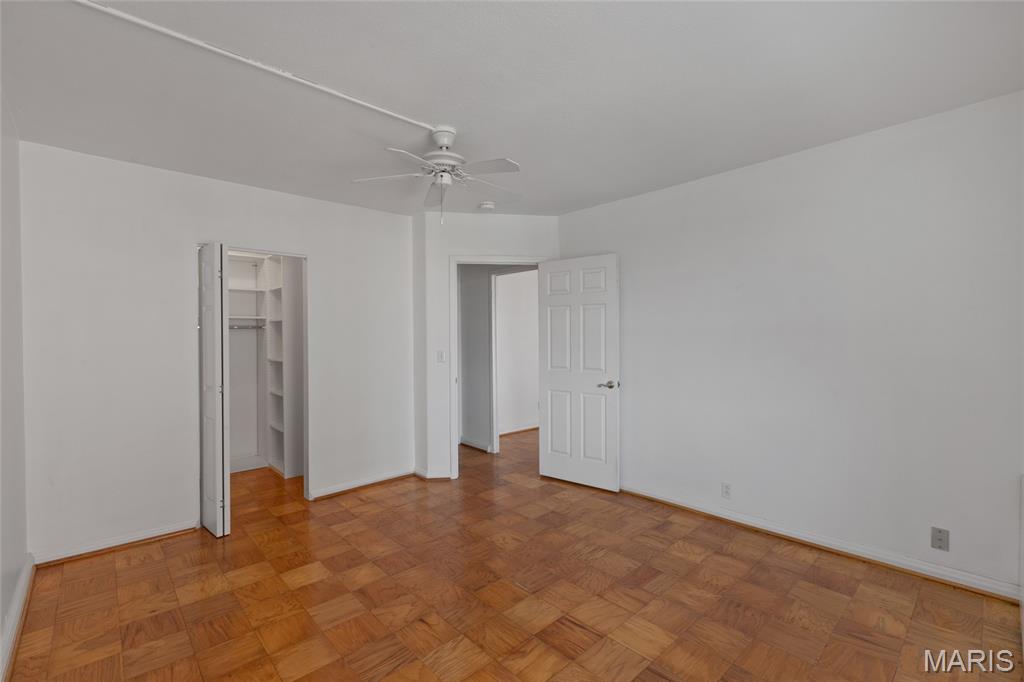 900 S Hanley Road Unit: 11B