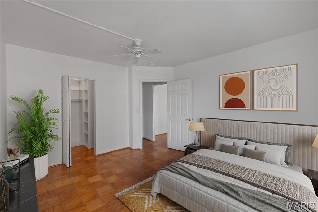 900 S Hanley Road Unit: 11B