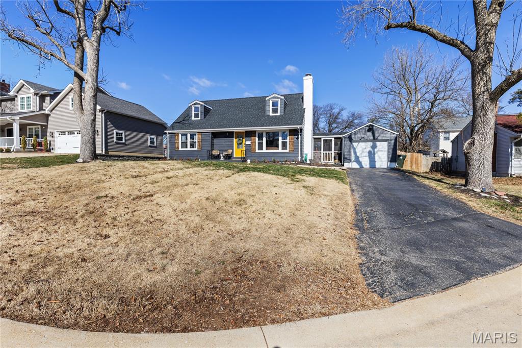 621 Meadowridge Lane