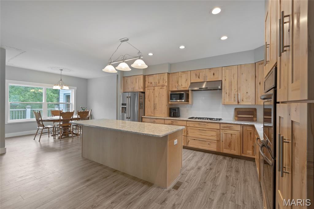 5231 Teubner Lane