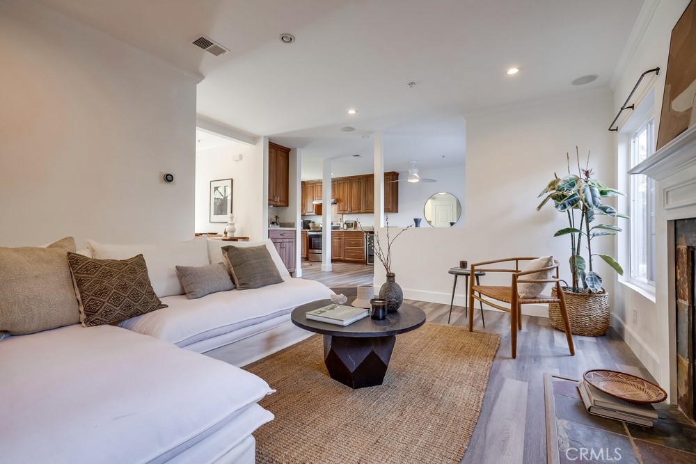 260 Victoria Street 6