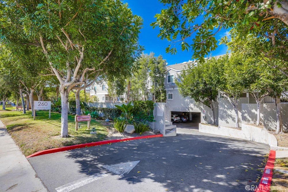 260 Victoria Street 6