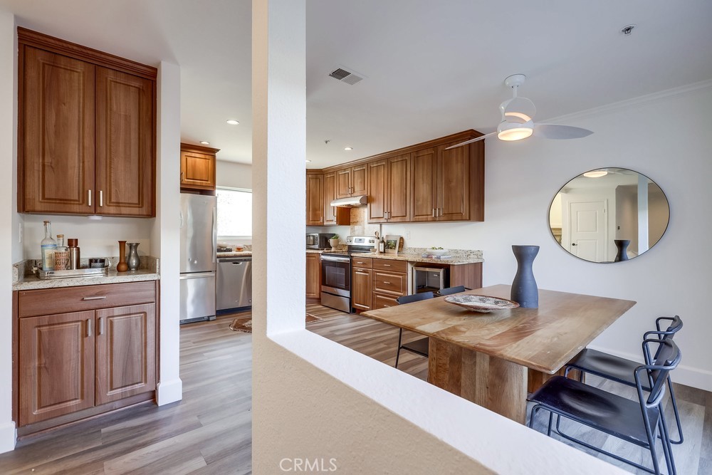 260 Victoria Street 6