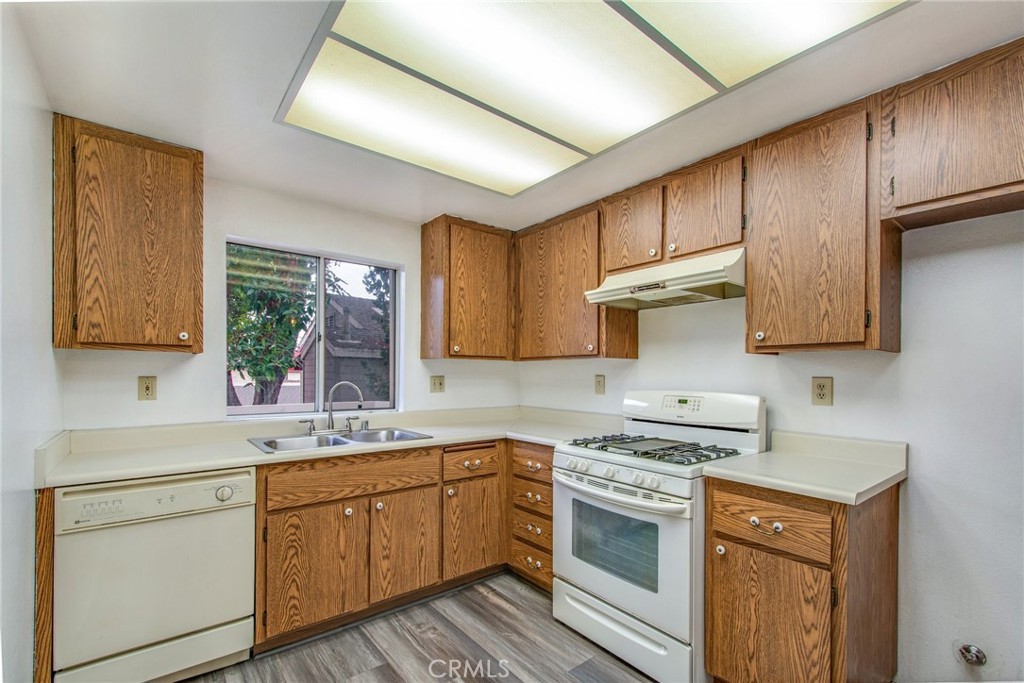 12562 Dale Street 53