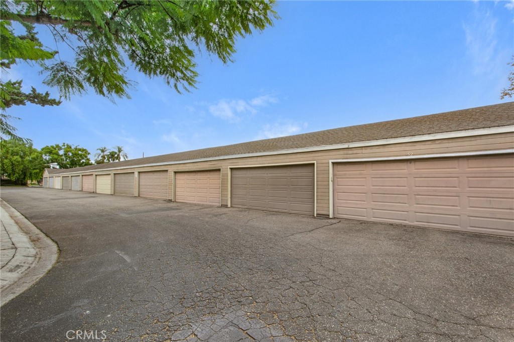 12562 Dale Street 53