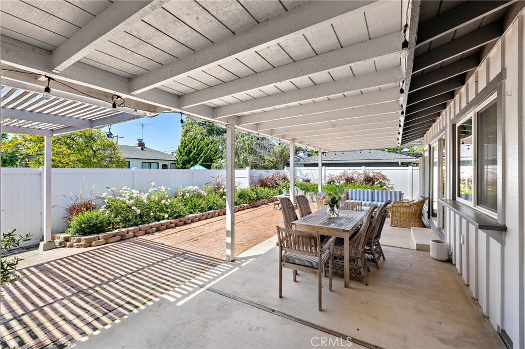 1951 Aliso Avenue