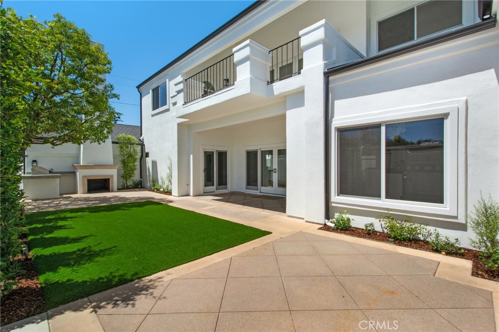 405 El Modena Avenue