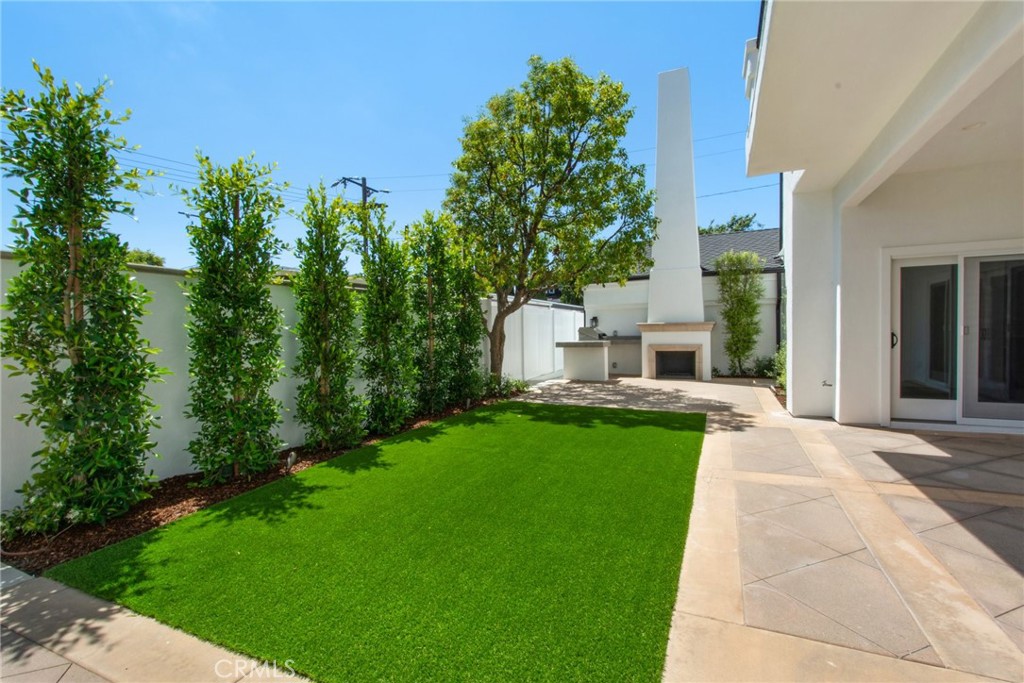 405 El Modena Avenue