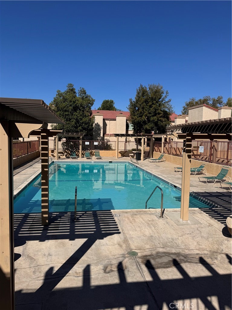 2708 Via Colina